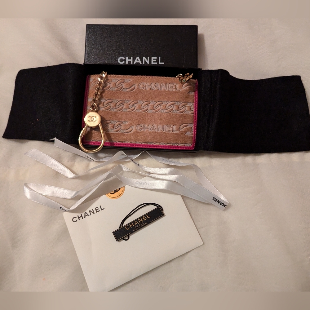 CHANEL Pony Hair Key Cles Card Holder with Box Beige Pink Rare VGUC - Picture 9 of 11